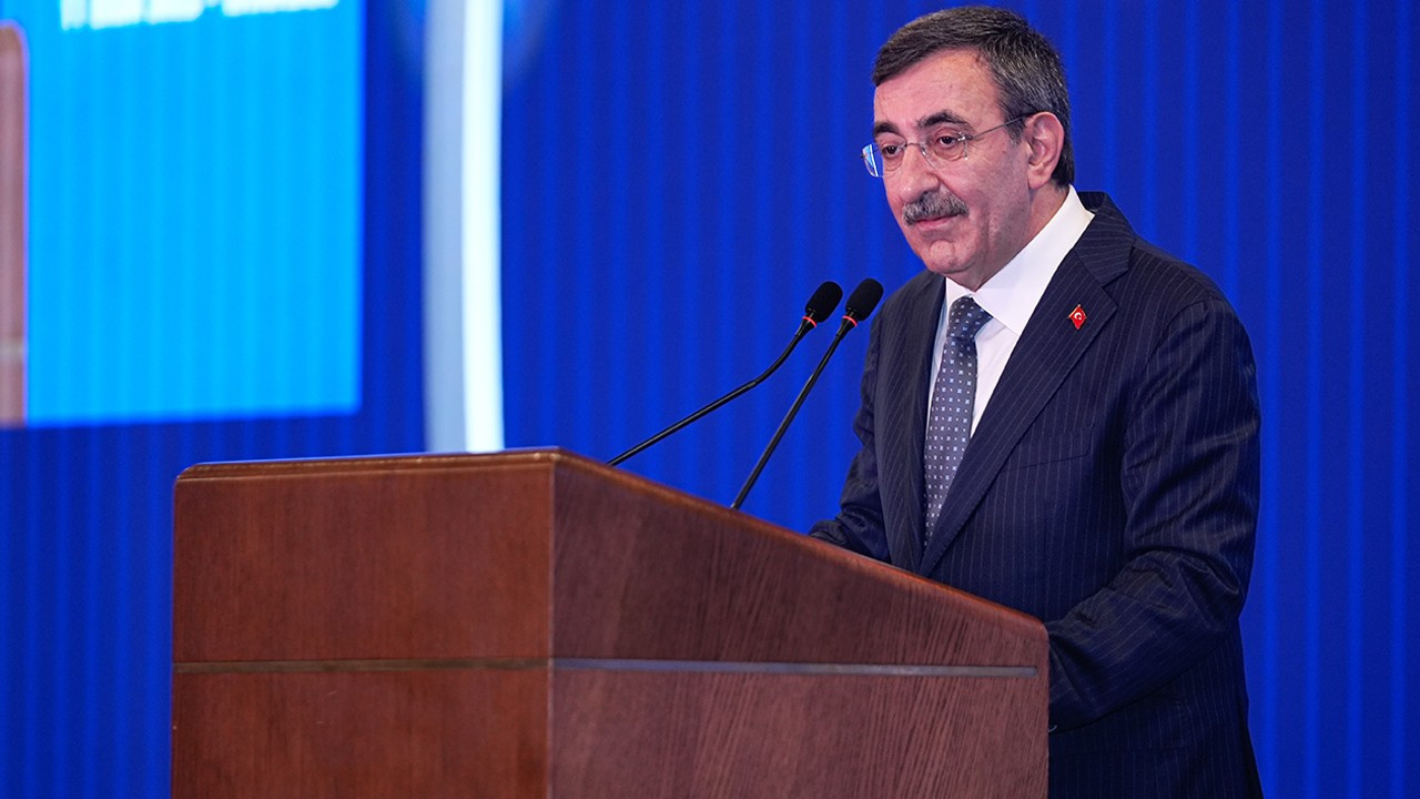 cumhurbaskani yardimcisi yilmaz ekim enflasyonu yil sonu tahminleri icin belirleyici olacak v6KVTxWm.jpg