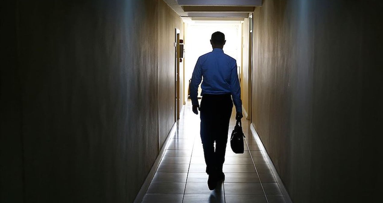 isci kiyimina bir yenisi daha eklendi 2 bin 700 kisinin isine tek kalemde son verecekler HZmYGV9f.jpg