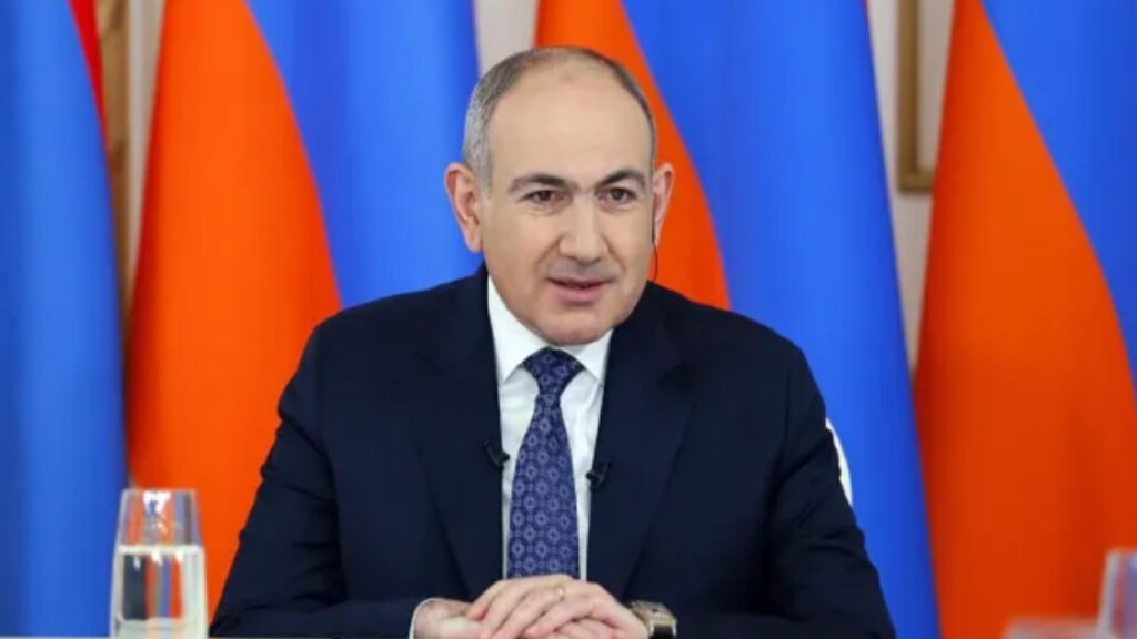 pasinyandan-anayasa-cikisi-karabag-maddeleri-nedeniyle-degisiklik-sart-Y9O7rq3F