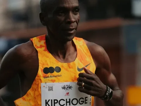 Eliud kipchogenin katkilariyla gelistirilen huawei watch gt runner 2 brezilyada kosucularla bulusuyor FrOt29ZB