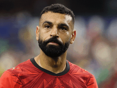 Mohamed salahin avukati istanbulda forma satisindan pay istedi tNNFe6lE